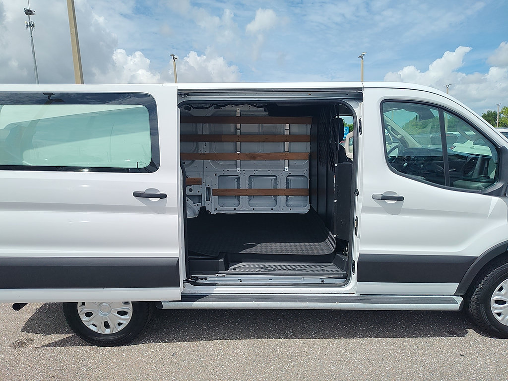 Certified 2025 Ford Transit 250 Low Roof w/ Exterior Upgrade Package RWD image 12