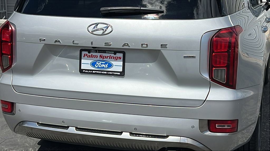 Used 2022 Hyundai Palisade Calligraphy w/ Cargo Package image 3