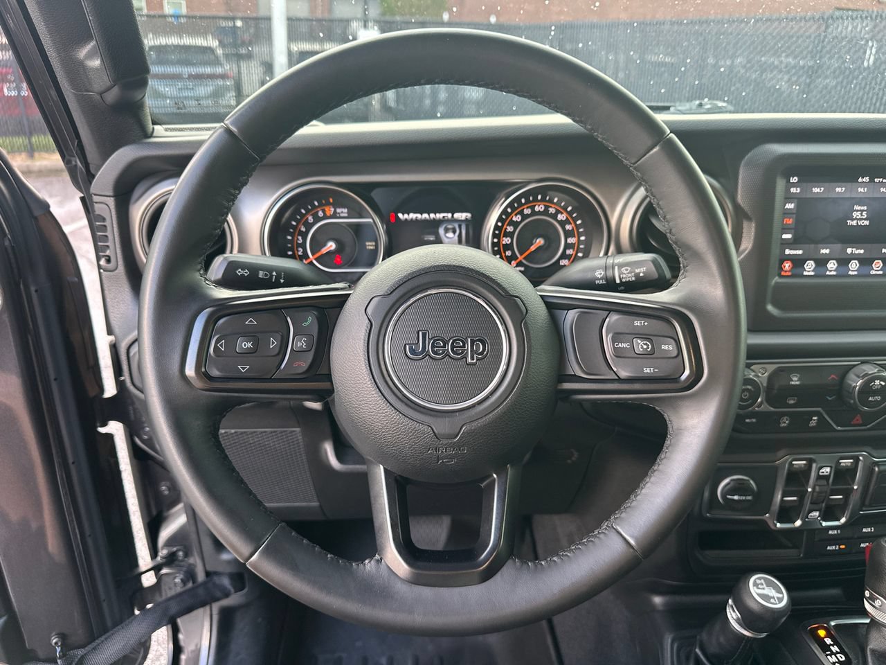 Used 2019 Jeep Wrangler Unlimited Sport S AWD/4WD image 25