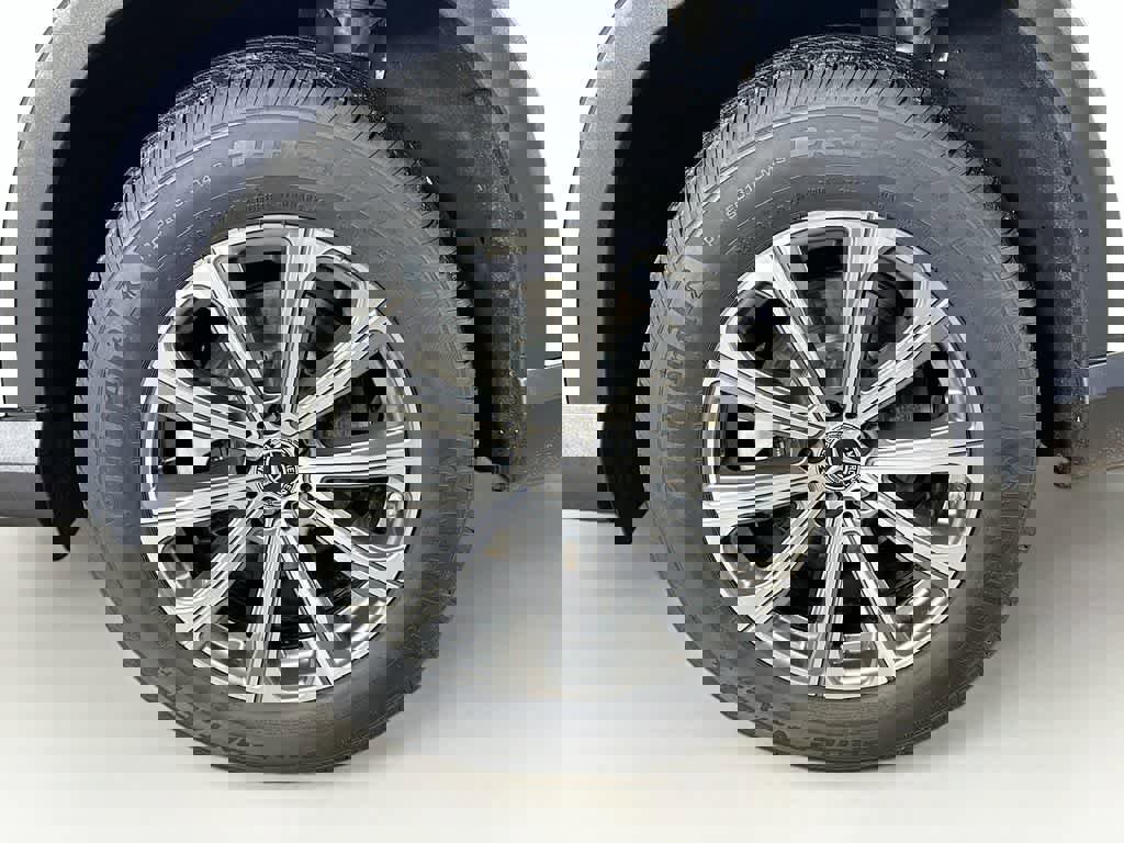 Used 2024 Mercedes-Benz GLC 300 GLC 300 image 11