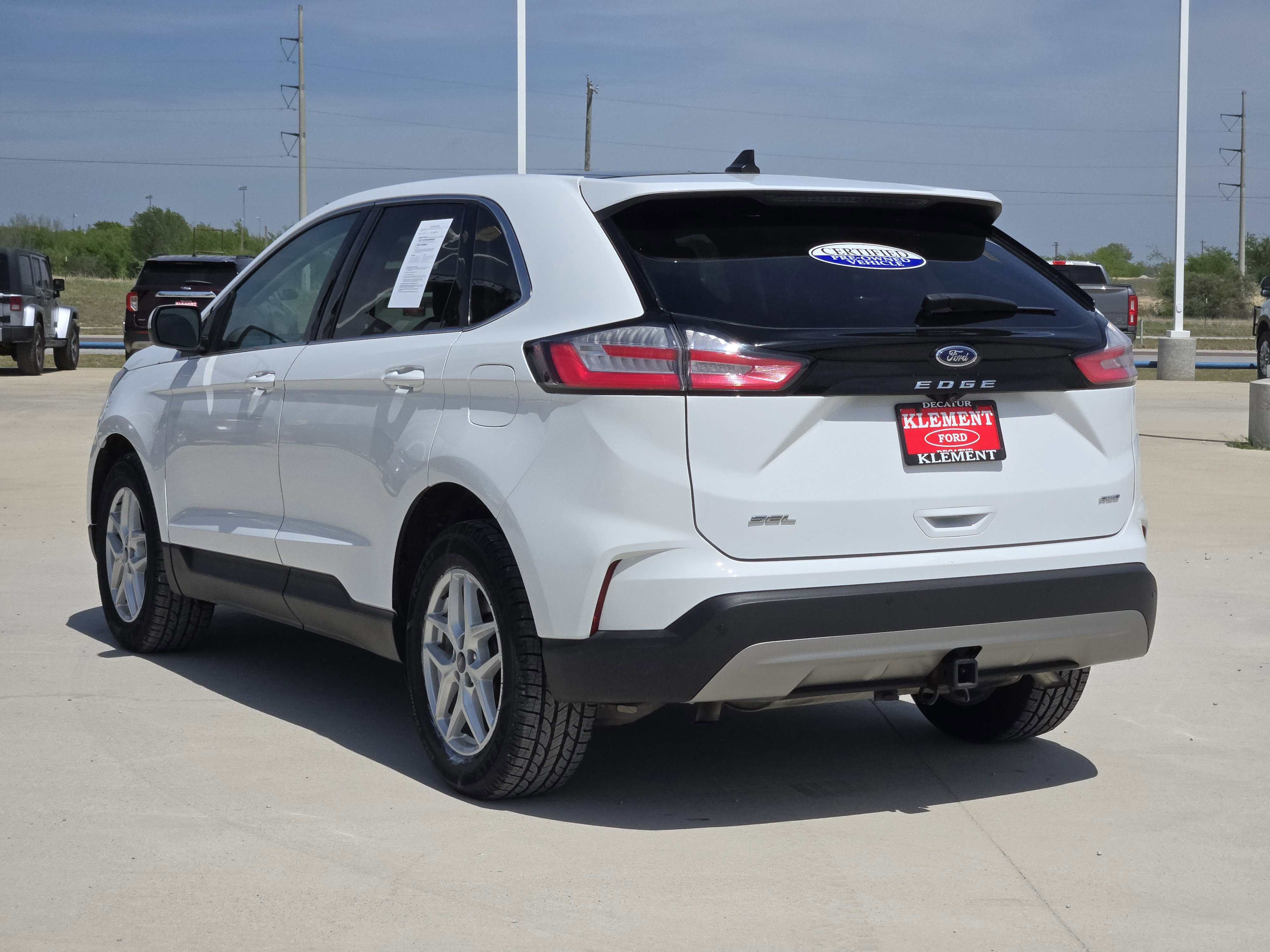 Certified 2022 Ford Edge SEL w/ Convenience Package image 3