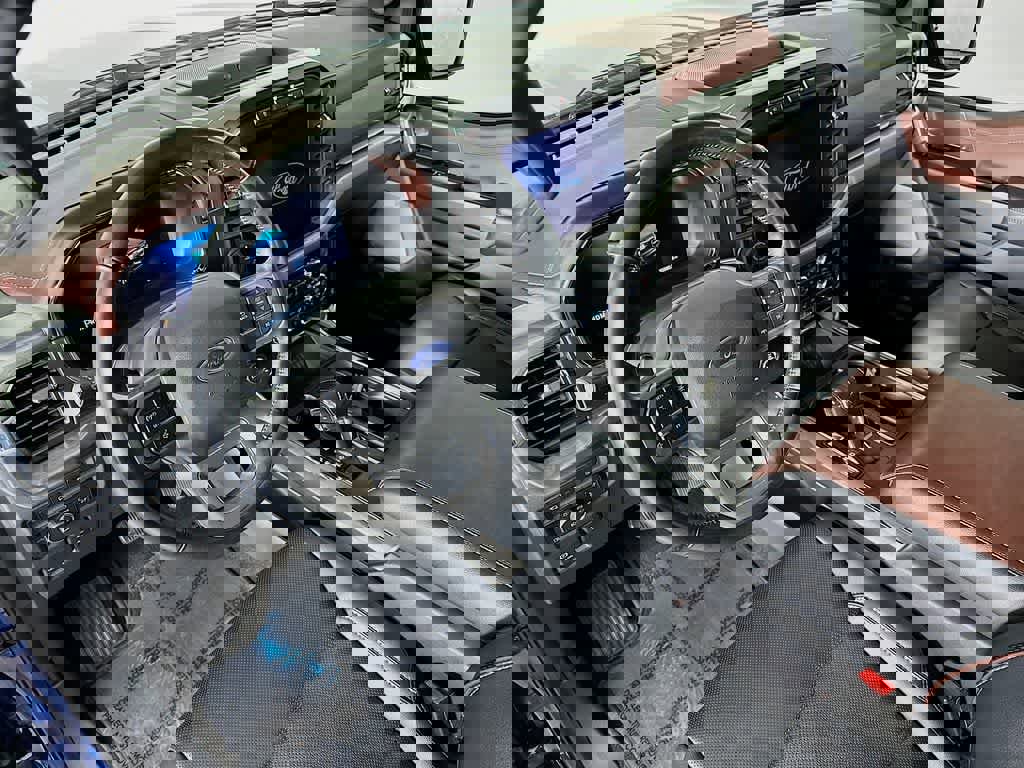 Certified 2022 Ford F150 Lariat image 2