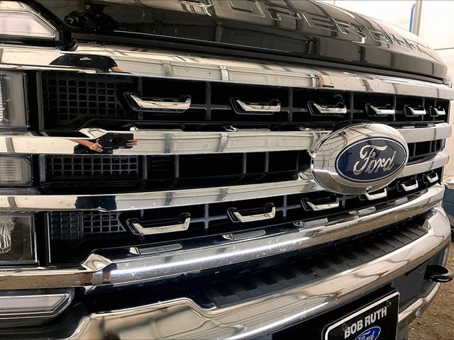 Certified 2026 Ford F350 Lariat w/ Lariat Ultimate Package AWD/4WD image 29