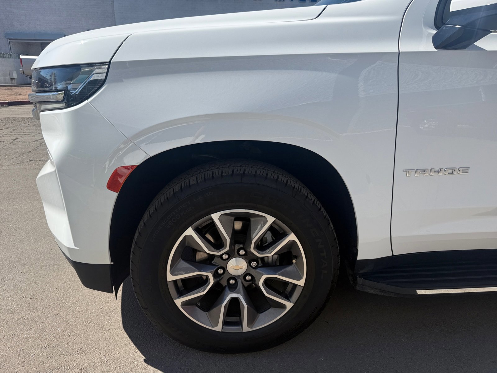 Used 2021 Chevrolet Tahoe LT w/ LT Signature Package image 10