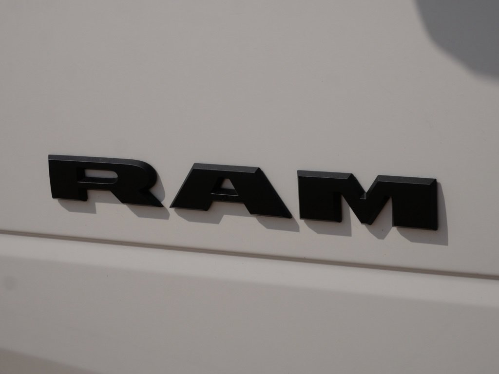 Used 2026 RAM 2500 Laramie w/ Night Edition AWD/4WD image 9