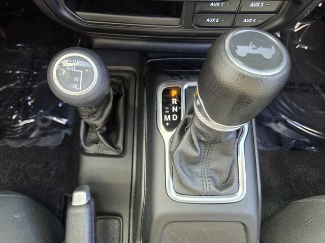 Used 2021 Jeep Wrangler Unlimited Sport AWD/4WD image 28