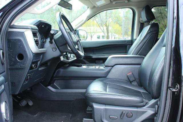Certified 2024 Ford Expedition XLT AWD/4WD image 10
