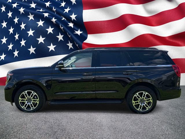 Certified 2025 Ford Expedition Active AWD/4WD image 9