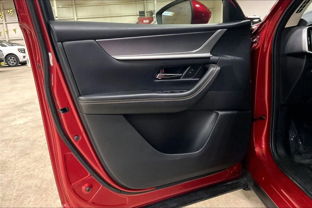 Used 2024 MAZDA CX-90 3.3 Turbo w/ Preferred Plus image 22