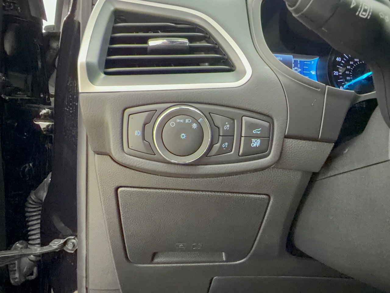 Certified 2023 Ford Edge ST-Line AWD/4WD image 31
