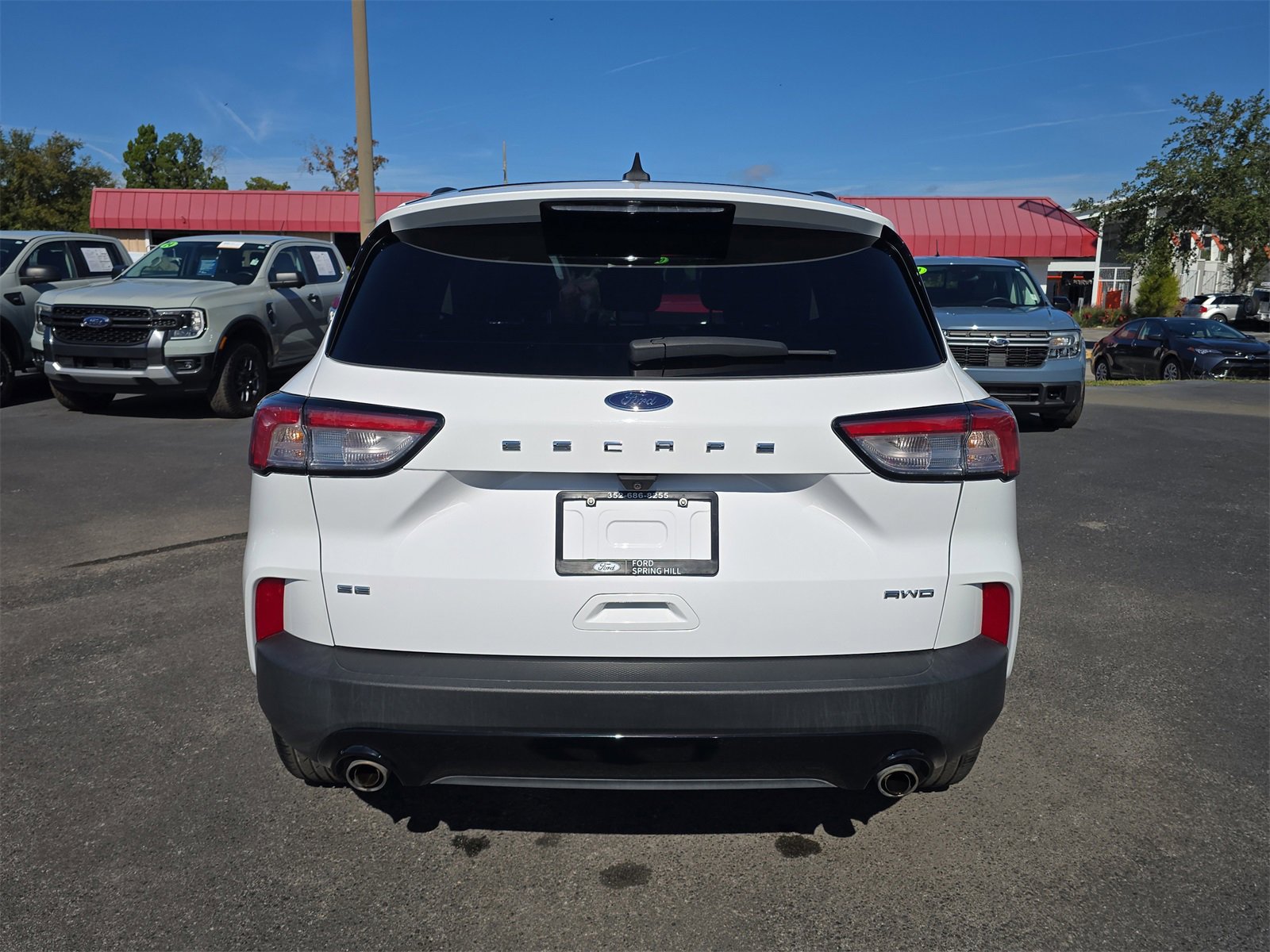 Certified 2021 Ford Escape SE w/ SE Sport Appearance Package image 5