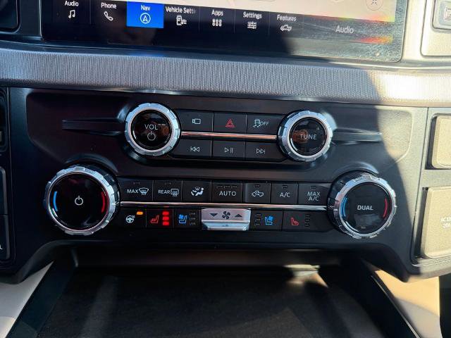 Certified 2025 Ford F350 Platinum w/ Platinum Plus Package image 26