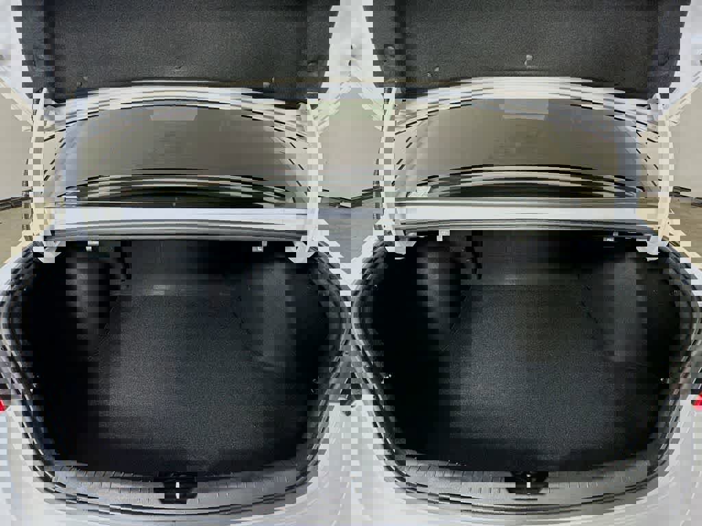 Used 2023 Kia K5 GT-Line w/ GT-Line Premium Package image 23