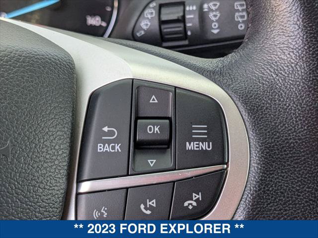 Certified 2023 Ford Explorer XLT w/ Equipment Group 202A RWD image 15