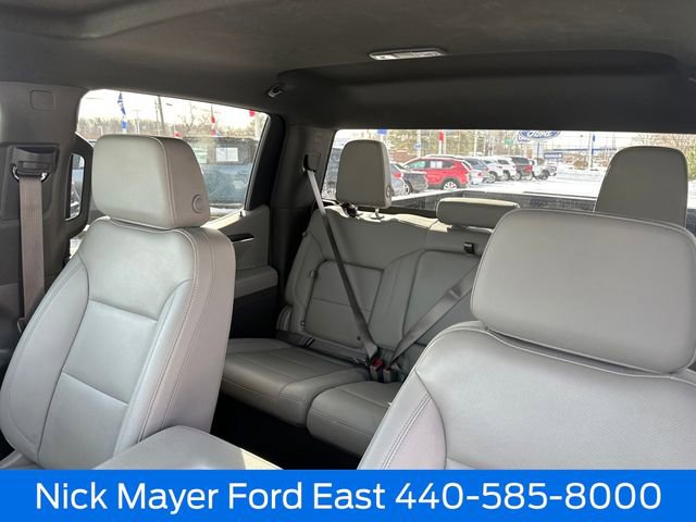 Used 2025 GMC Sierra 1500 SLT AWD/4WD image 35