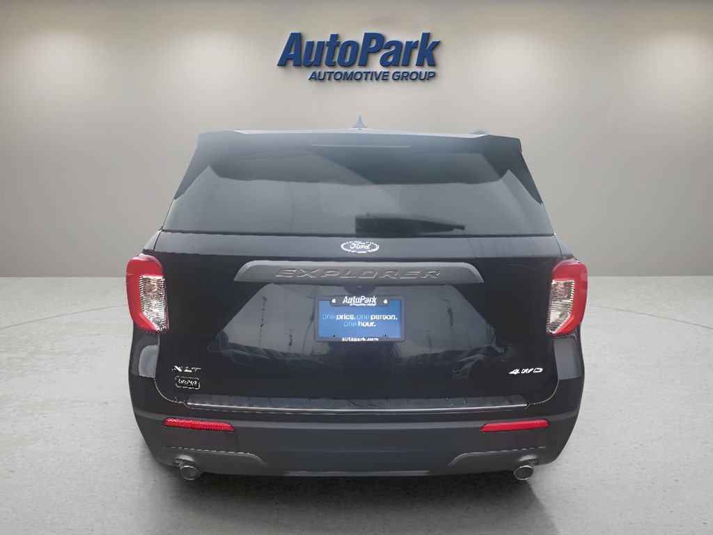 Certified 2024 Ford Explorer XLT w/ Equipment Group 202A AWD/4WD image 6