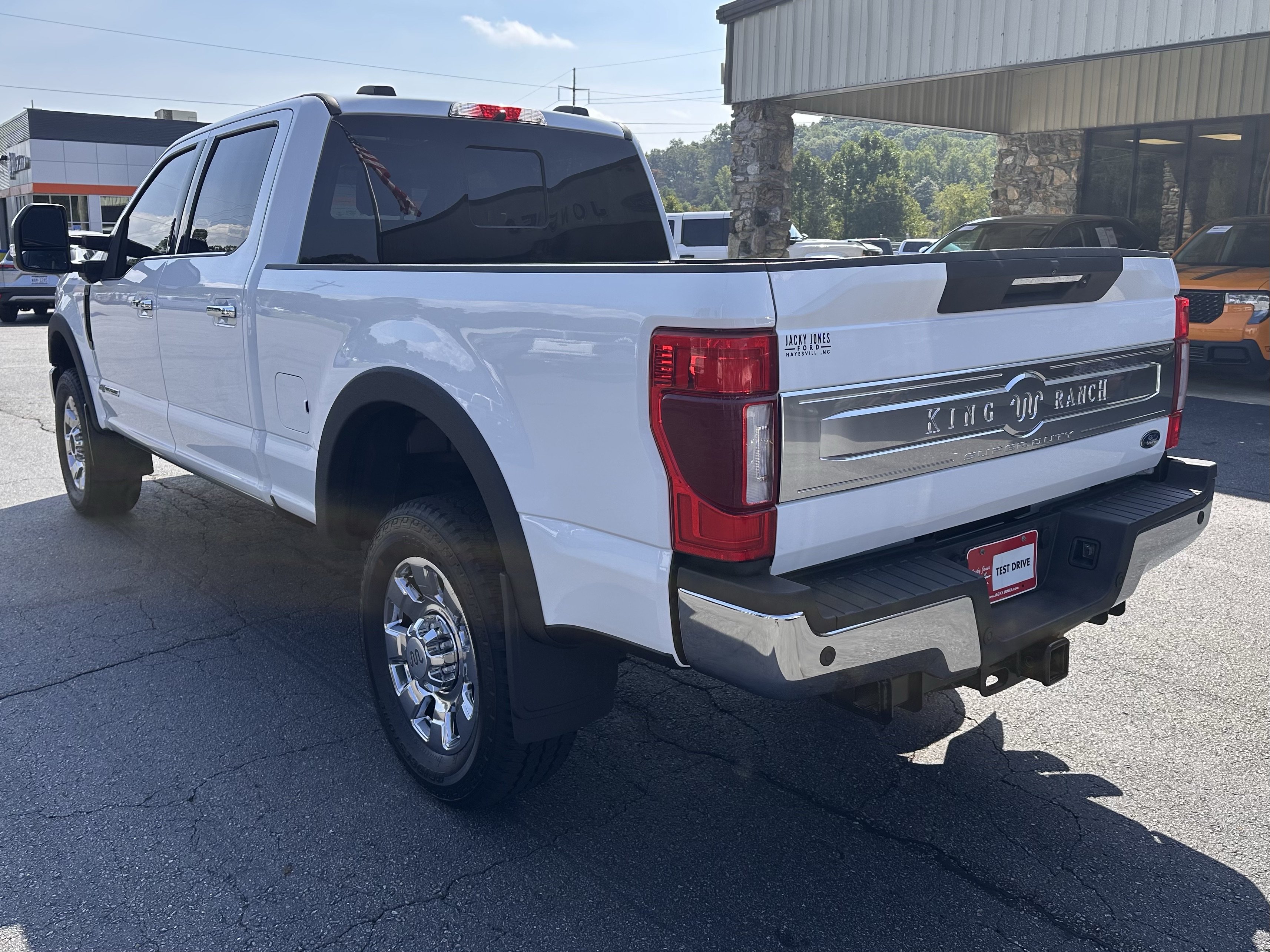 Certified 2022 Ford F250 King Ranch w/ Tremor Off-Road Package AWD/4WD image 8