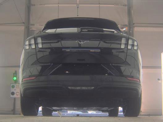 Certified 2025 Ford Mustang Mach-E Premium AWD/4WD image 5