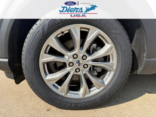 Certified 2024 Ford Explorer XLT w/ Equipment Group 202A AWD/4WD image 12