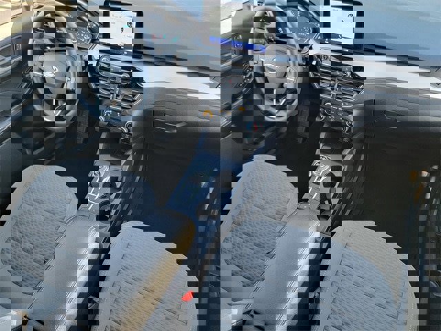 Certified 2022 Ford Escape SE image 39