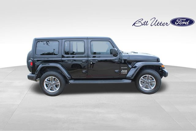 Used 2019 Jeep Wrangler Unlimited Sahara AWD/4WD image 4