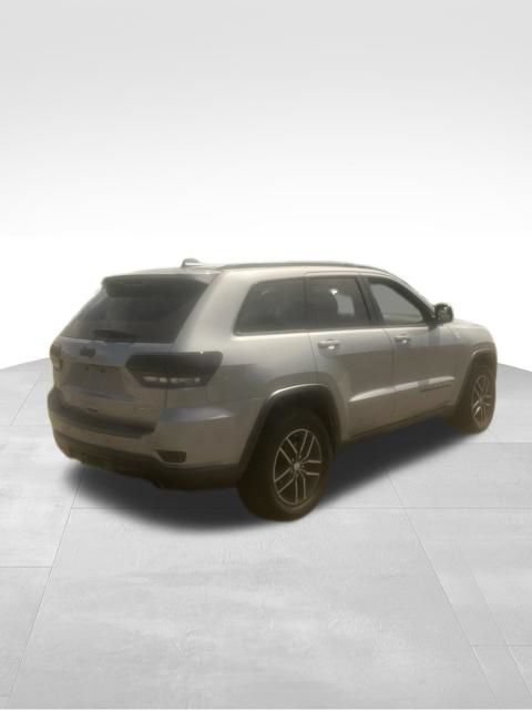 Used 2017 Jeep Grand Cherokee Trailhawk AWD/4WD image 6