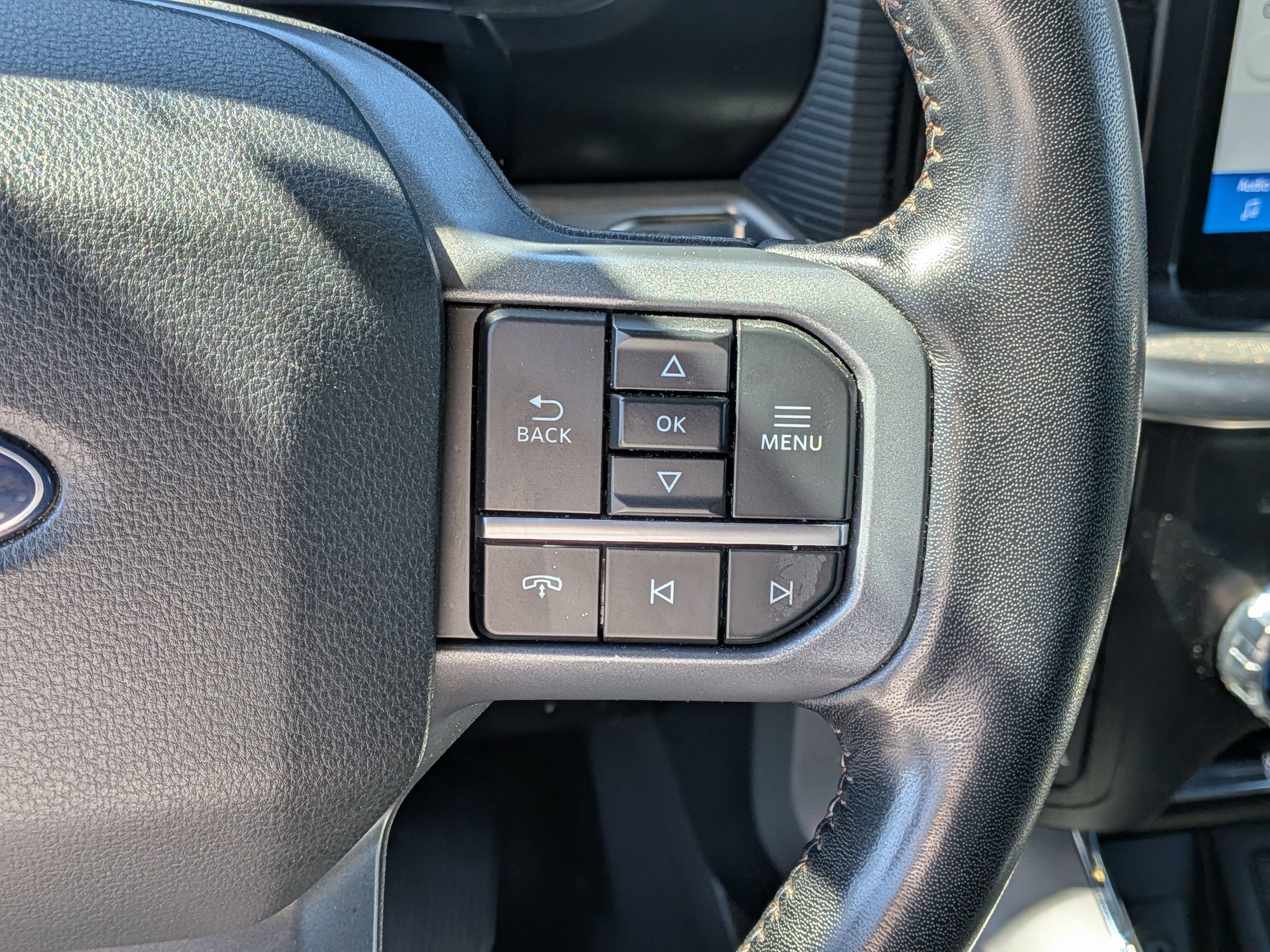 Certified 2024 Ford F150 Lariat w/ Equipment Group 502A High AWD/4WD image 19