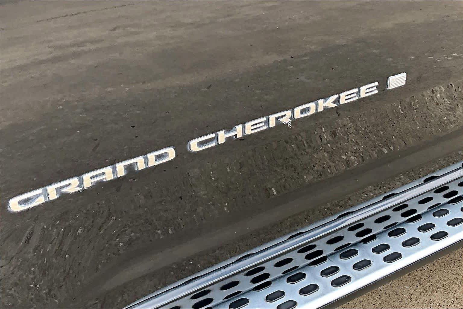 Used 2021 Jeep Grand Cherokee L Overland w/ Luxury Tech Group IV RWD image 60