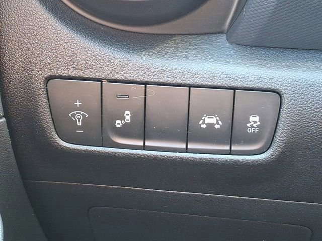 Used 2020 Hyundai Kona SEL w/ Cargo Package image 27