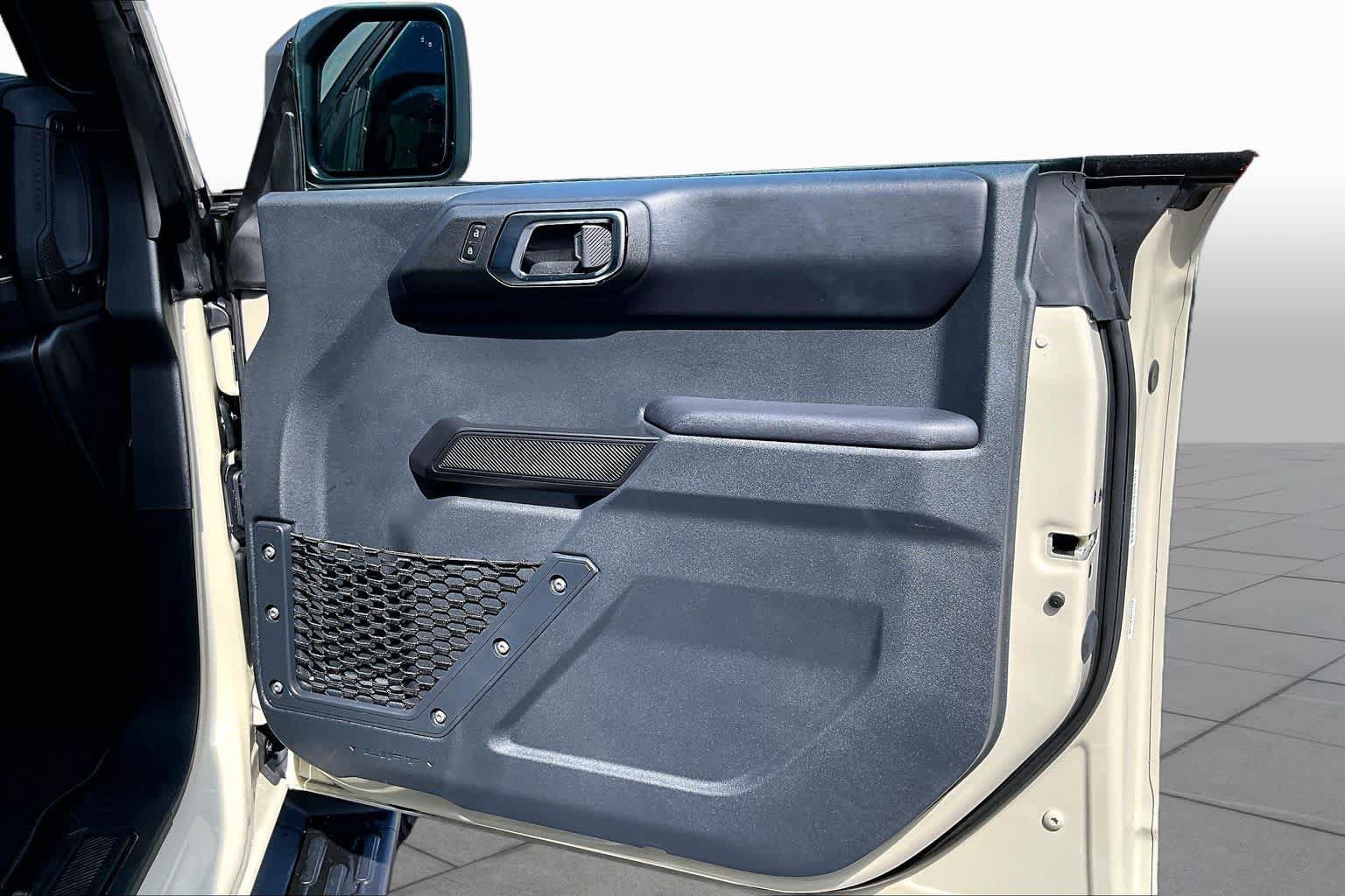 Certified 2025 Ford Bronco Outer Banks AWD/4WD image 23
