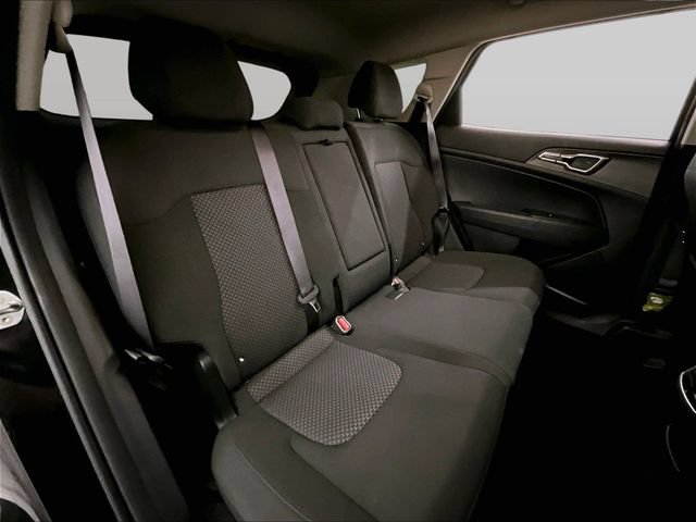 Used 2023 Kia Sportage LX FWD image 26
