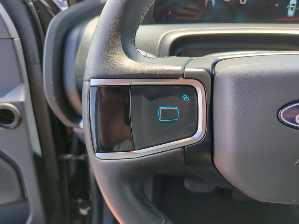Certified 2025 Ford Expedition Max Active AWD/4WD image 31