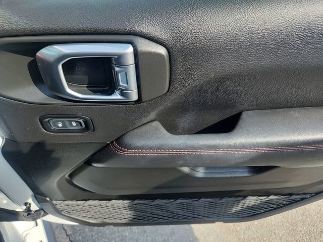 Used 2022 Jeep Wrangler Unlimited Rubicon w/ Cold Weather Group image 33