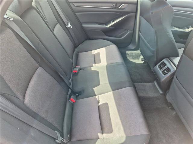 Used 2018 Honda Accord EX image 20