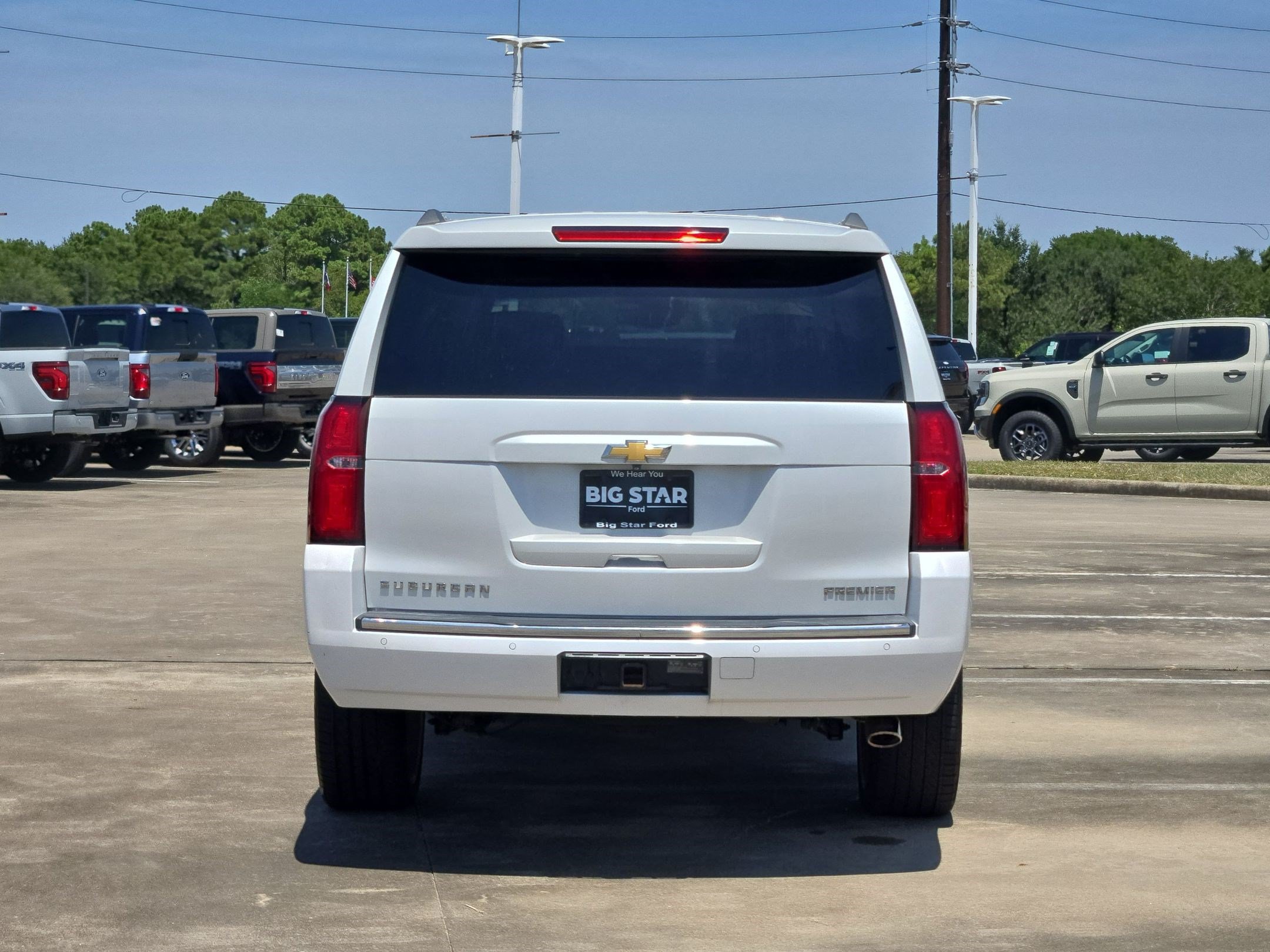 Used 2019 Chevrolet Suburban Premier RWD image 6