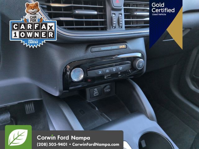 Certified 2025 Ford Escape Platinum AWD/4WD image 19