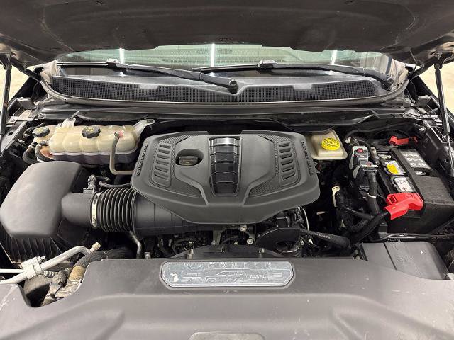Used 2023 Jeep Wagoneer L Series II AWD/4WD image 12