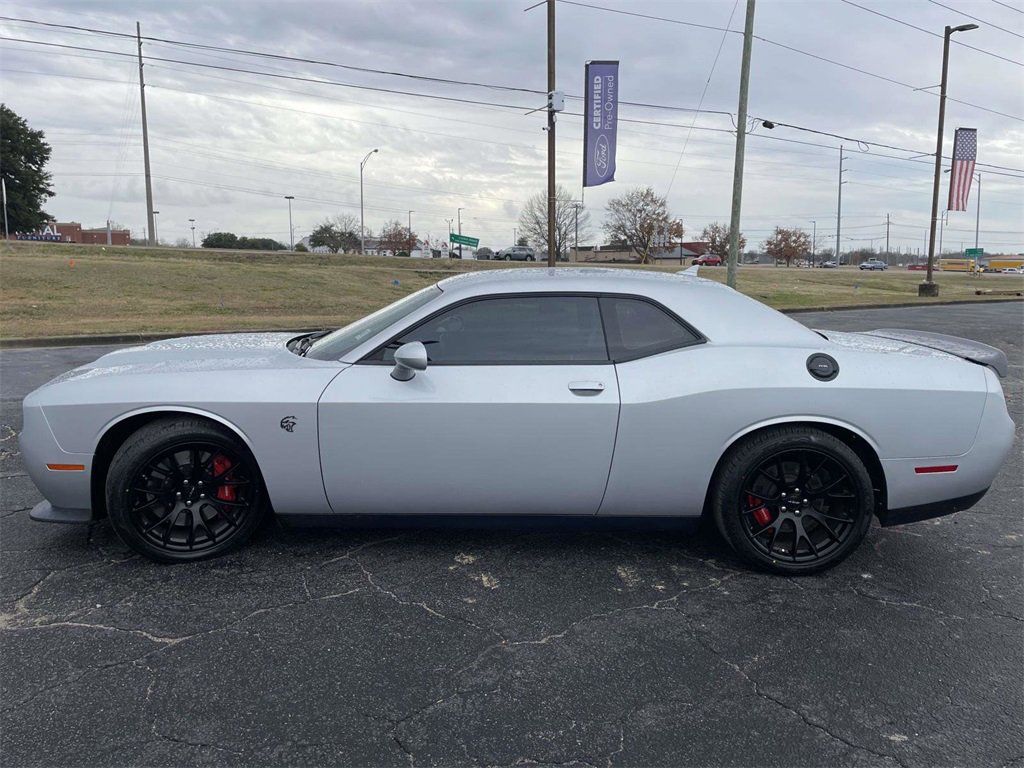 Used 2019 Dodge Challenger SRT Hellcat w/ Plus Package image 2