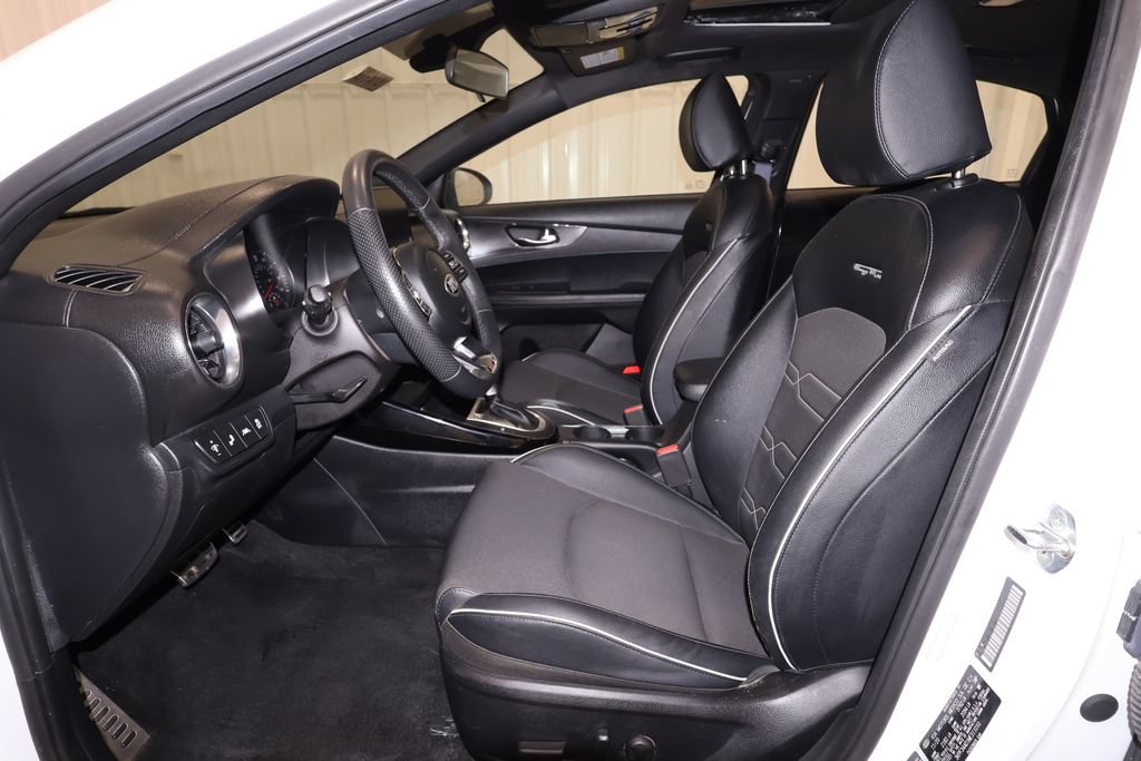 Used 2021 Kia Forte GT-Line w/ GT-Line Premium Package FWD image 13
