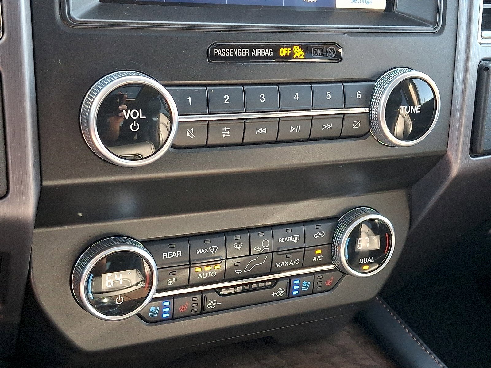 Certified 2021 Ford Expedition Platinum AWD/4WD image 15