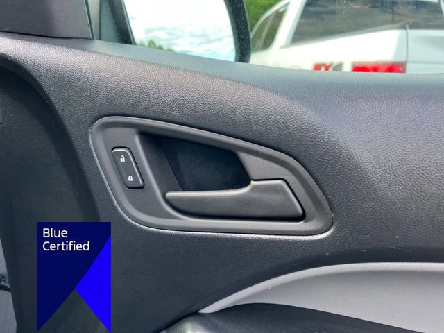 Used 2022 Chevrolet Colorado W/T w/ Custom Special Edition image 31