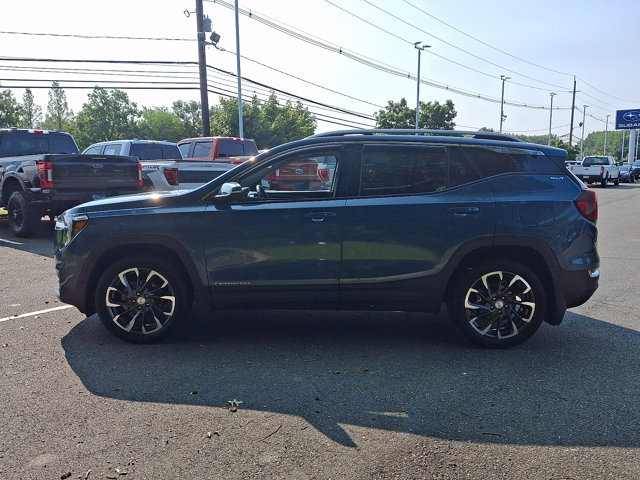 Used 2024 GMC Terrain SLT w/ Infotainment Package II AWD/4WD image 6