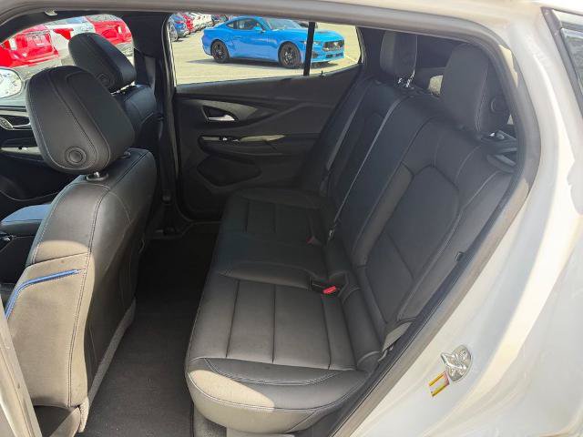 Used 2025 Buick Envista Sport Touring w/ Convenience I Package FWD image 12
