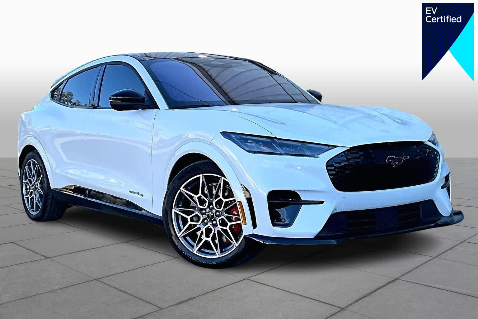 Certified 2025 Ford Mustang Mach-E GT image 1