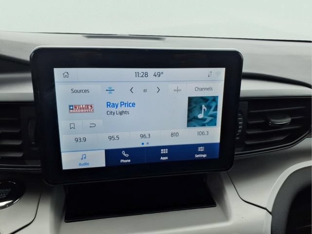 Certified 2024 Ford Explorer XLT AWD/4WD image 17