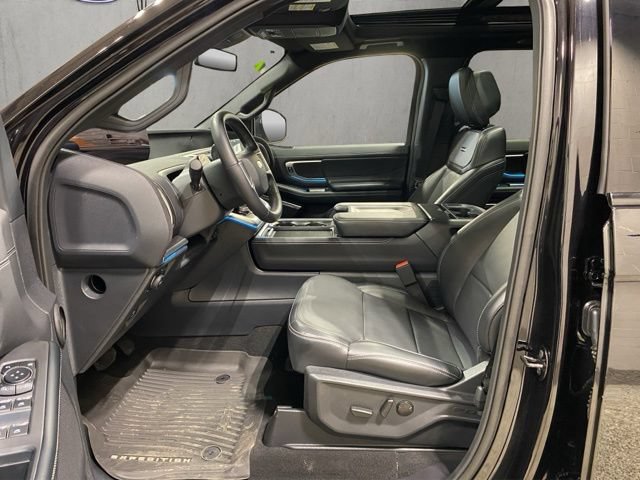 Certified 2026 Ford Expedition Max Platinum w/ Stealth Performance Package AWD/4WD image 12