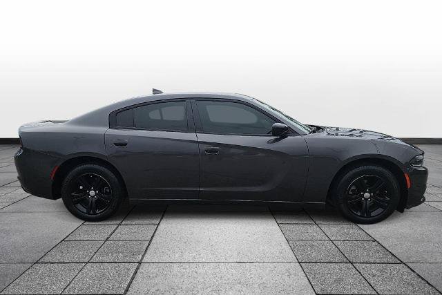 Used 2023 Dodge Charger SXT RWD image 4
