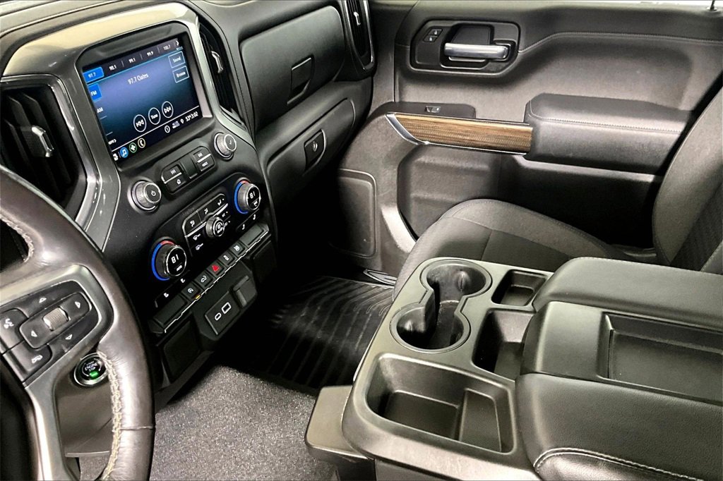 Used 2020 Chevrolet Silverado 1500 LT w/ Texas Edition image 13