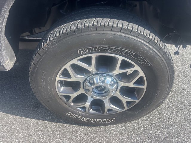 Certified 2022 Ford F250 Lariat w/ Lariat Ultimate Package image 4