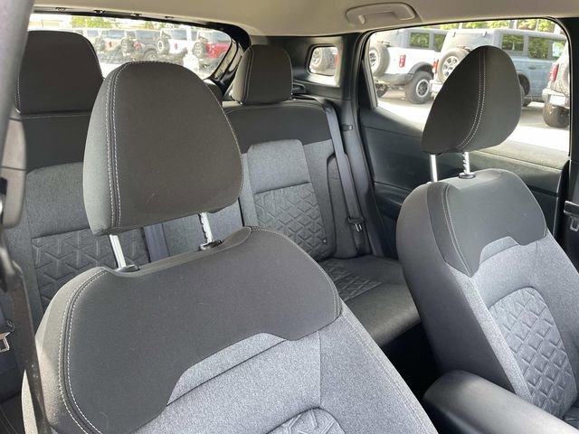 Used 2025 Nissan Kicks SV FWD image 35
